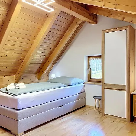 Resimini By Interhome Domek alpejski Pettneu am Arlberg